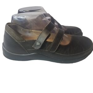 Finn Comfort Jerez brown mary janes